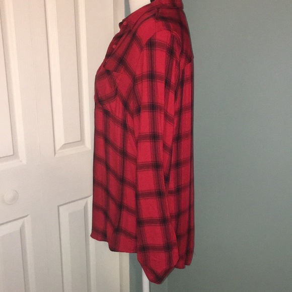 SOLD!! Plaid Long Sleeve Button Down w/Peek-A-Boo - Picture 2 of 6